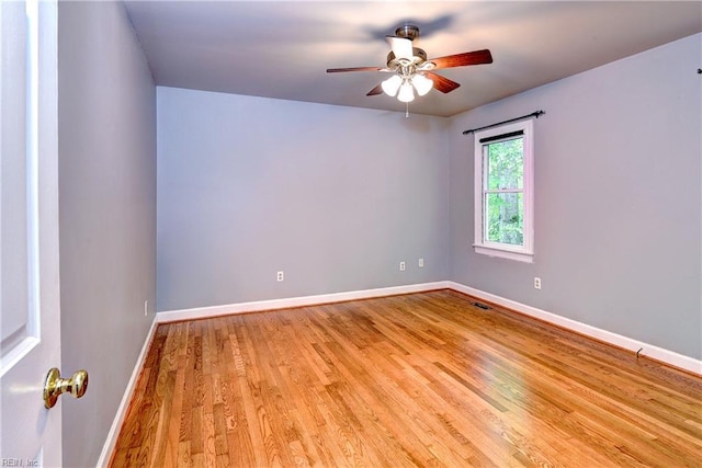 308 Royal Grant Dr, Williamsburg, VA 23185 - spare room featuring ceiling fan and light wood-style flooring