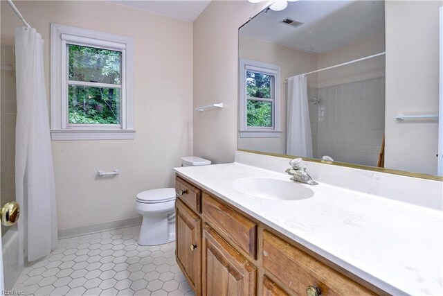 308 Royal Grant Dr, Williamsburg, VA 23185 - full bath featuring vanity and toilet