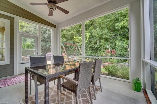 5560 Botanical Dr, Virginia Beach, VA 23455 - sunroom featuring vaulted ceiling, a ceiling fan, and outdoor dining area