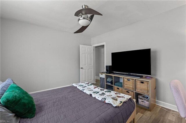 1312 Duncan Ln, Virginia Beach, VA 23455 - bedroom featuring ceiling fan and wood finished floors