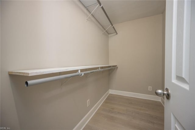 961 Hugo St, Norfolk, VA 23513 - walk in closet featuring wood finished floors