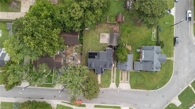 961 Hugo St, Norfolk, VA 23513 - aerial view of property and surrounding area with nearby suburban area