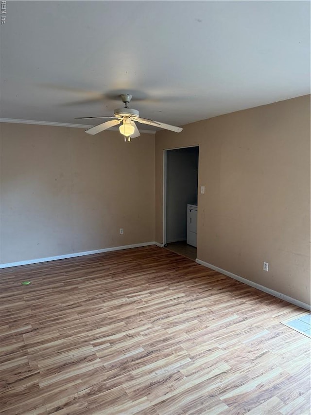 800 Lake Edward Dr, Virginia Beach, VA 23462 - unfurnished room featuring a ceiling fan, wood finished floors, and washer / clothes dryer
