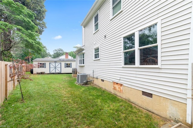 301 Ashland Ct, Newport News, VA 23606 - view of yard with a storage shed