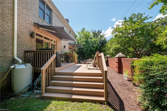 3516 Colmar Quarter Quarter, Norfolk, VA 23509 - wooden deck with stairs