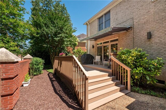 3516 Colmar Quarter Quarter, Norfolk, VA 23509 - view of wooden terrace