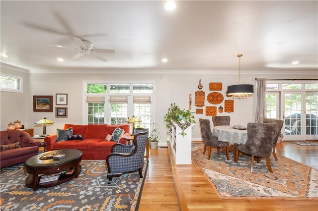 3516 Colmar Quarter Quarter, Norfolk, VA 23509 - living area with crown molding, light wood-type flooring, a ceiling fan, and recessed lighting