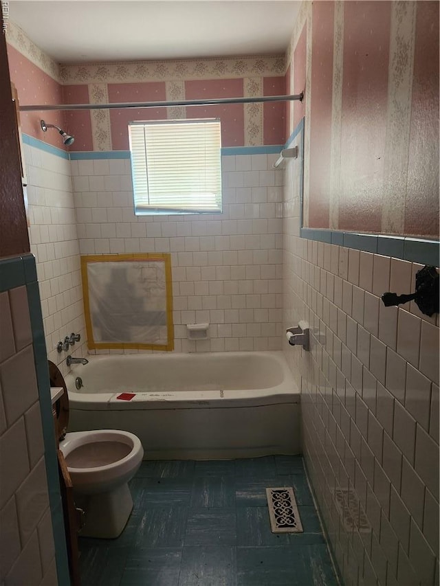 219 Cellardoor Ct, Hampton, VA 23666 - full bath featuring bathtub / shower combination and tile walls