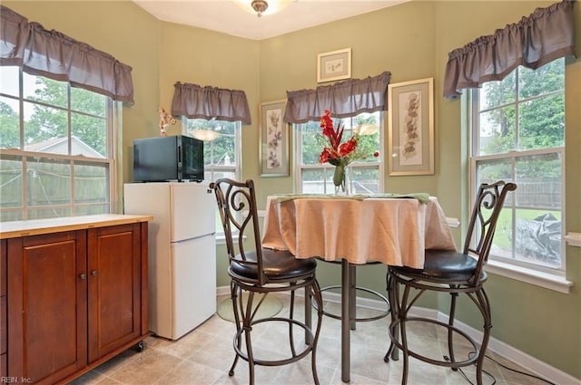 2559 Golden Maple Dr, Suffolk, VA 23434 - dining space with baseboards