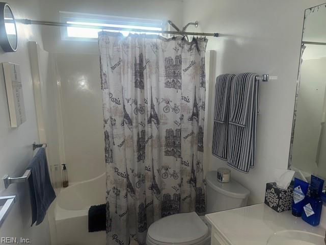 203 Lentz Pl, Newport News, VA 23602 - bathroom featuring vanity and shower / bathtub combination with curtain
