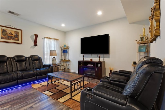 180 Avon Rd, Hampton, VA 23666 - living room featuring wood finished floors and recessed lighting