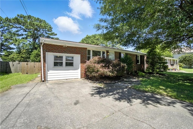 1505 Hawthorne Dr, Chesapeake, VA 23325 - ranch-style house featuring brick siding