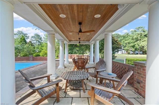 6070 Newport Pt, Norfolk, VA 23505 - view of patio