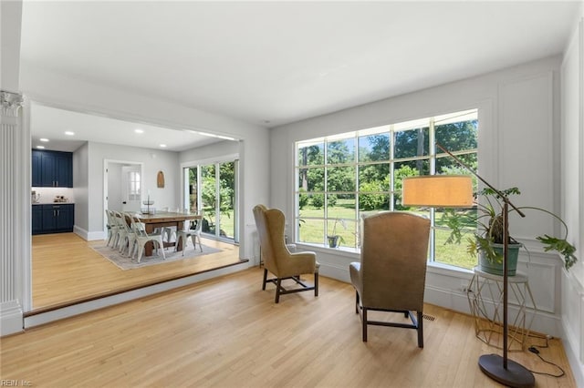 6070 Newport Pt, Norfolk, VA 23505 - sitting room featuring light wood-style floors and recessed lighting
