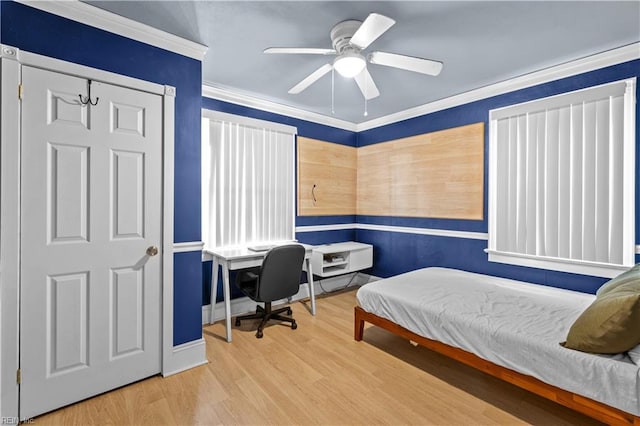 2320 Early St, Norfolk, VA 23513 - bedroom with wood finished floors, ornamental molding, and ceiling fan