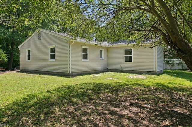 433 Queens Creek Rd, Williamsburg, VA 23185 - back of house