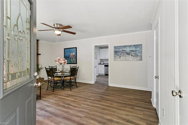 433 Queens Creek Rd, Williamsburg, VA 23185 - dining space featuring dark wood-type flooring, a ceiling fan, and ornamental molding