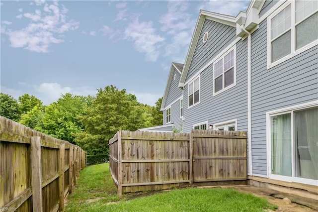 222 Craftsman Cir, Suffolk, VA 23434 - view of fenced backyard