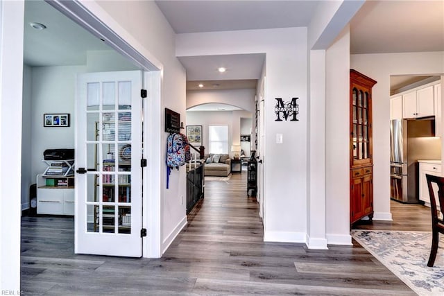 134 Fishermans Way, Poquoson, VA 23662 - entryway featuring arched walkways, dark wood-style flooring, and recessed lighting