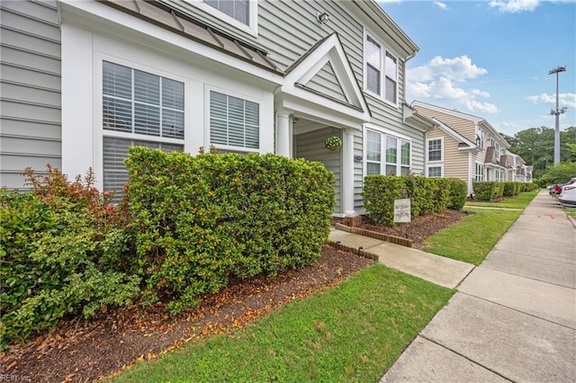 6729 Hampton Roads Pkwy Unit D, Suffolk, VA 23435 - view of home's exterior