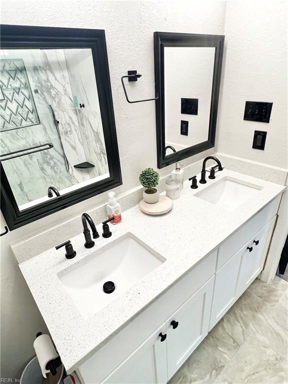 969 Westerly Trl, Virginia Beach, VA 23464 - bathroom with double vanity