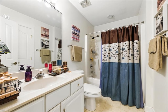 106 Genoa Dr, Hampton, VA 23664 - full bath with vanity and shower / bath combo with shower curtain
