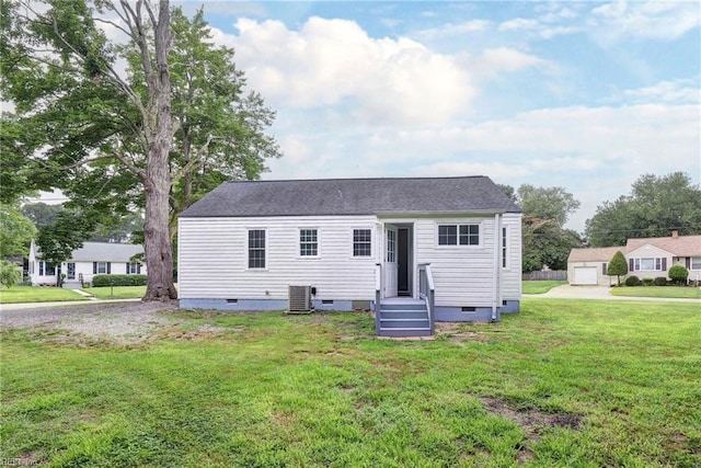 513 W Maynor Dr, Williamsburg, VA 23185 - view of front of house with crawl space and a front yard