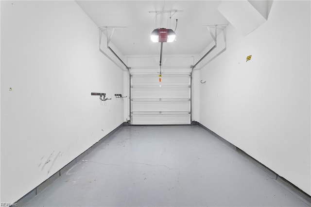 1439 Otterbourne Cir, Chesapeake, VA 23320 - garage featuring a garage door opener