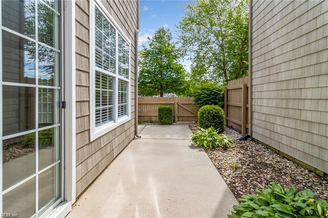 1439 Otterbourne Cir, Chesapeake, VA 23320 - view of patio