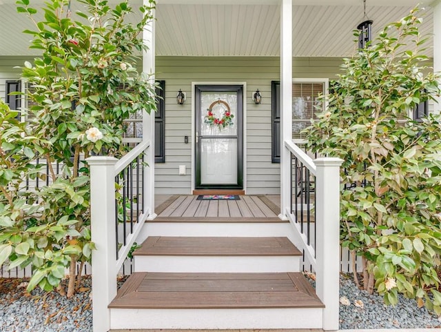 405 Oaktree Rd, Williamsburg, VA 23188 - property entrance with covered porch