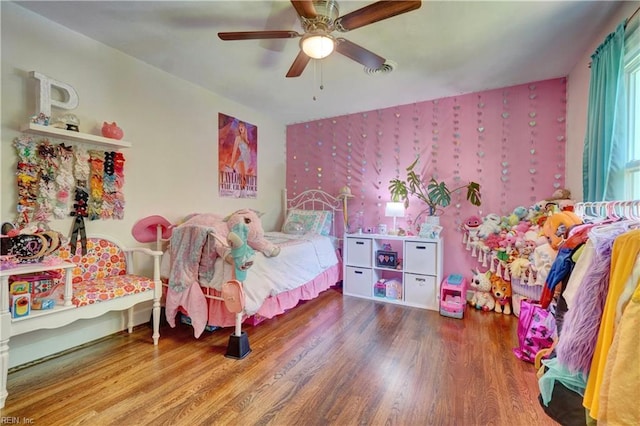 2816 Ashwood Dr, Chesapeake, VA 23321 - bedroom with wood finished floors and a ceiling fan