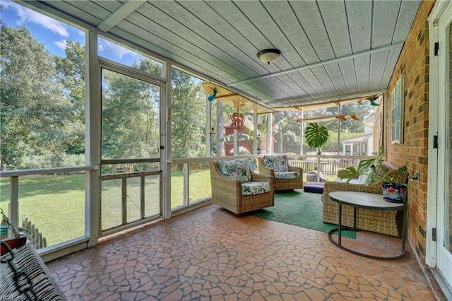 2816 Ashwood Dr, Chesapeake, VA 23321 - view of sunroom / solarium