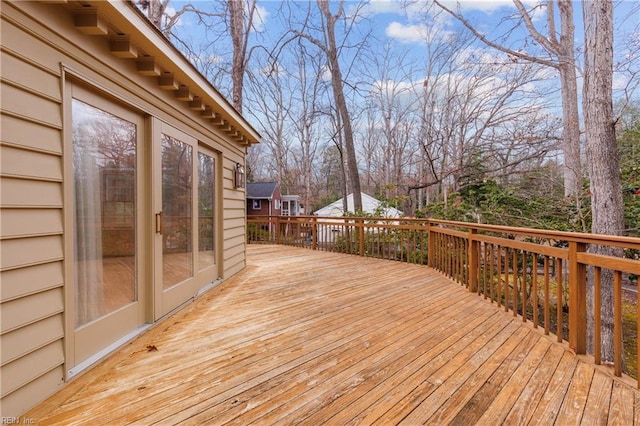 116 Crittenden Ln, Newport News, VA 23606 - view of wooden terrace
