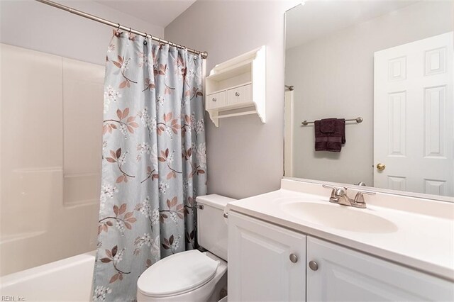 13 Fawn Cir, Hampton, VA 23666 - full bathroom with vanity and shower / bath combo