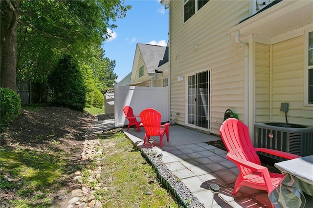 903 Rustads Cir, Williamsburg, VA 23188 - view of yard featuring a patio area