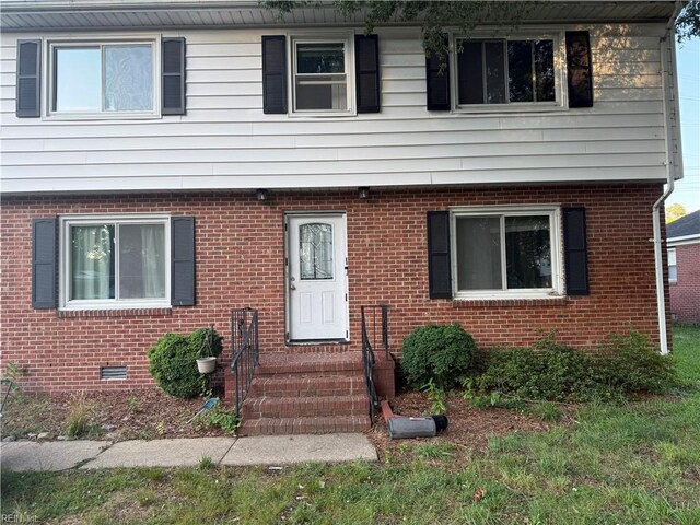 344 Brout Dr, Hampton, VA 23666 - view of front of home featuring brick siding