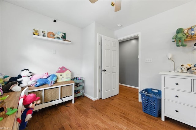 16 Inglewood Dr, Hampton, VA 23666 - rec room with light wood-style floors and a ceiling fan
