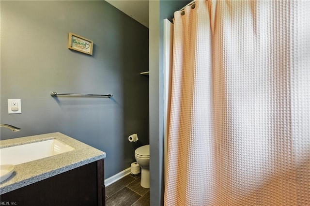 16 Inglewood Dr, Hampton, VA 23666 - full bathroom featuring vanity and curtained shower