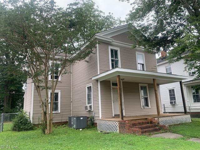 603 N High St, Franklin, VA 23851 - view of front of property featuring a porch and cooling unit