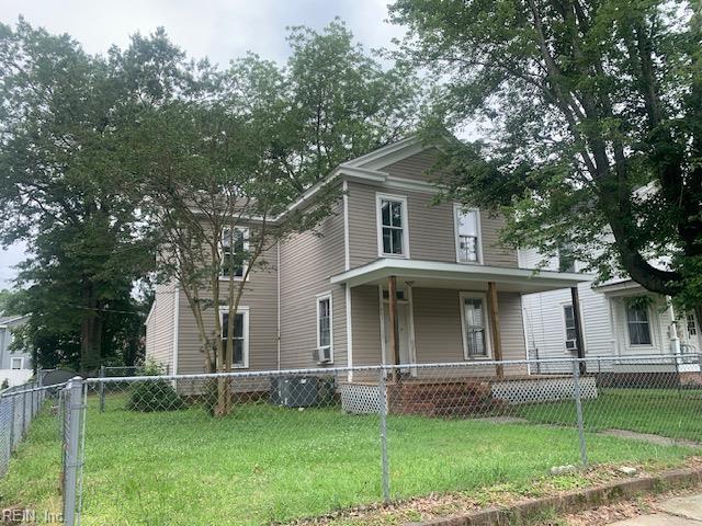 603 N High St, Franklin, VA 23851 - view of front of property with a porch and cooling unit