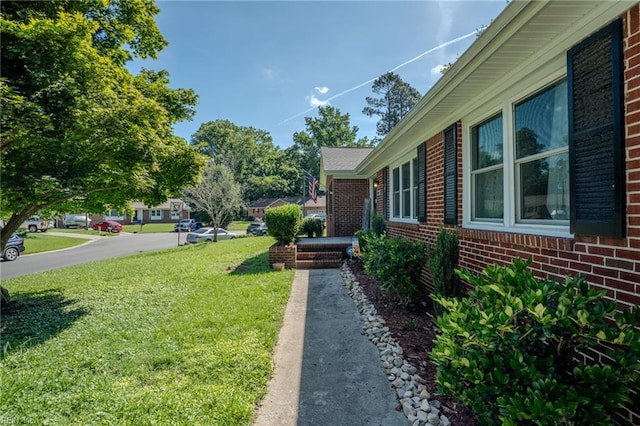 2028 Hickorywood Dr, Suffolk, VA 23434 - view of green lawn