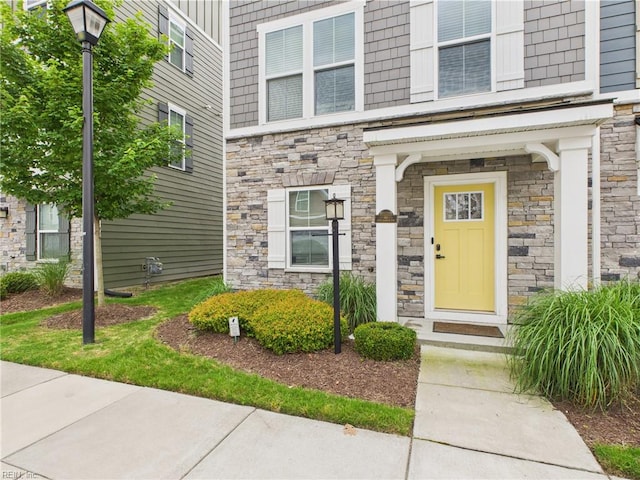 1732 Defiance Dr, Chesapeake, VA 23323 - doorway to property with stone siding