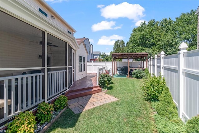 730 Kings Ridge Dr, Newport News, VA 23608 - fenced backyard featuring ceiling fan