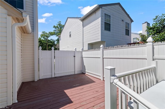 730 Kings Ridge Dr, Newport News, VA 23608 - deck featuring a gate