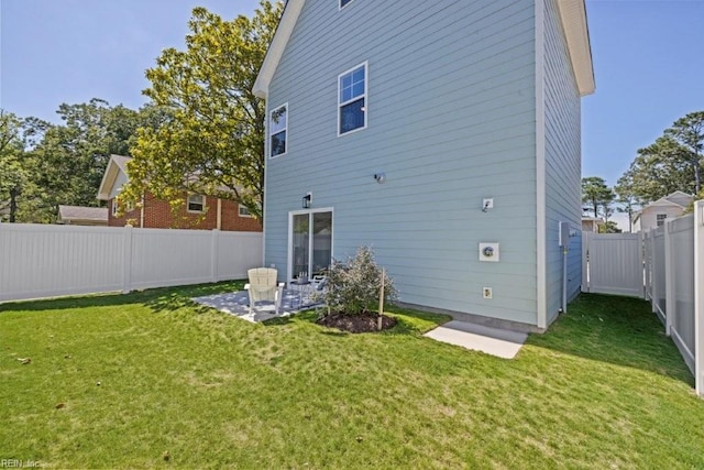 516 26th St, Virginia Beach, VA 23451 - back of house featuring a fenced backyard and a patio