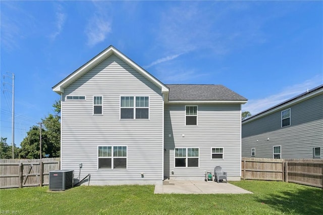 208 Parkdale Ave, Hampton, VA 23669 - rear view of house with a patio and a fenced backyard