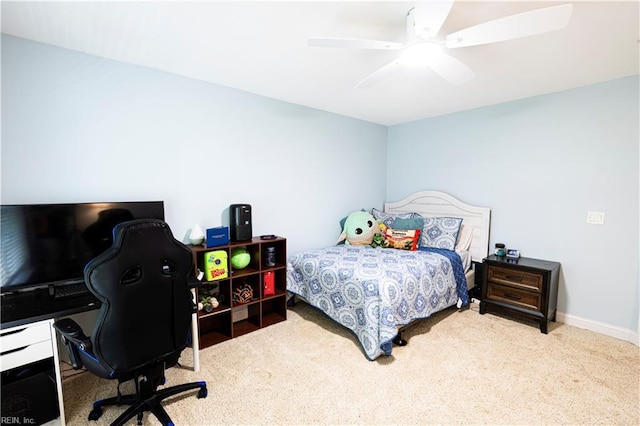 412 Yorkville Rd, Yorktown, VA 23692 - carpeted bedroom featuring an office area and ceiling fan