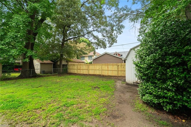 440 Maryland Ave, Norfolk, VA 23508 - view of fenced backyard