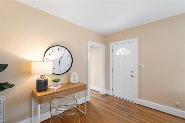 440 Maryland Ave, Norfolk, VA 23508 - foyer featuring wood finished floors and baseboards