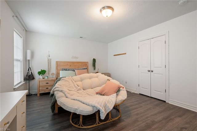 204 Creston Ct, Chesapeake, VA 23323